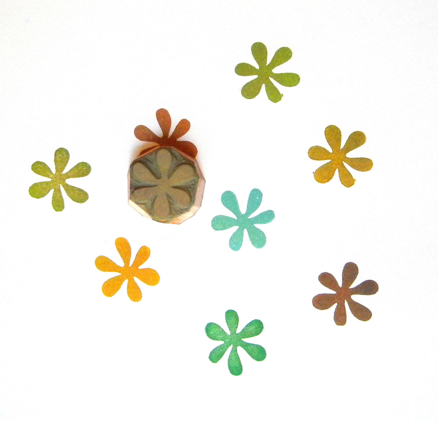Little flower hand carved rubber stamp floral folk art