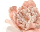 ON SALE Felt flower brooch Peach Pink and White Peony hand felted pin - soroka