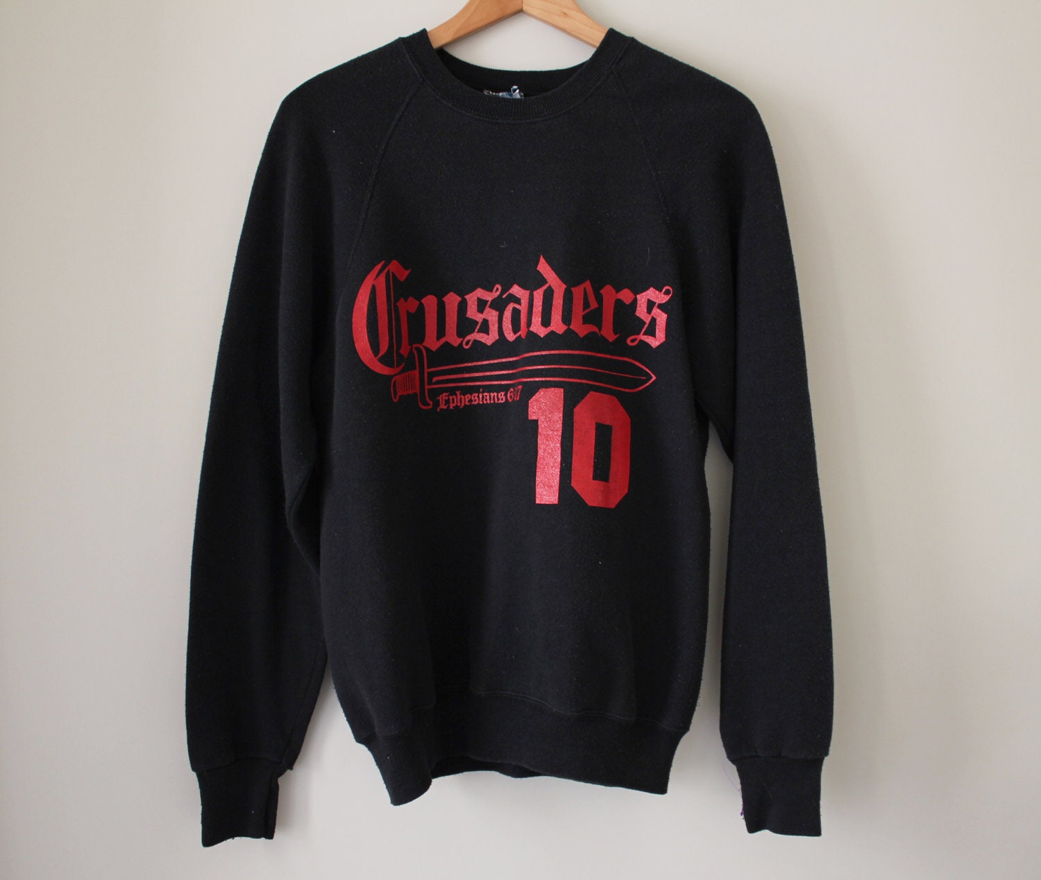 80s vintage men's small Crusaders sweatshirt Number 10, knight, red, black, pullover, sweater, crew neck
