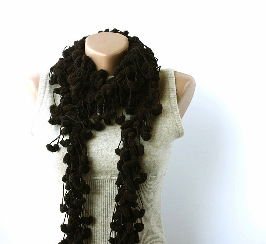 WINTER SALE Brown scarf mulberry curly cocoon dark chocolate coffee - violasboutique