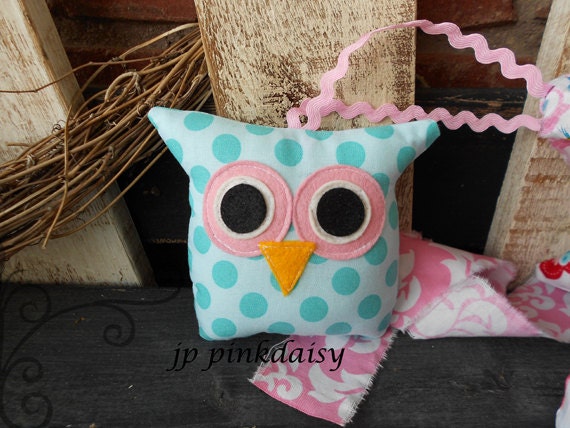 Owl Baby Shower decoration /party favor /ornament / owl pillow / Birthday Party / Aqua Ta Dot / Mini Itty Bitty /Nursery Decor