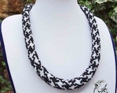 Houndstooth necklace