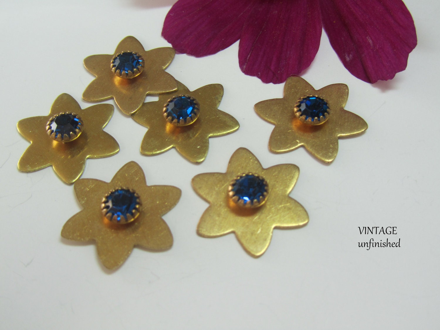 4 Vintage 20mm Swarovski Sapphire Blue Flower Star Cabochons on Brass