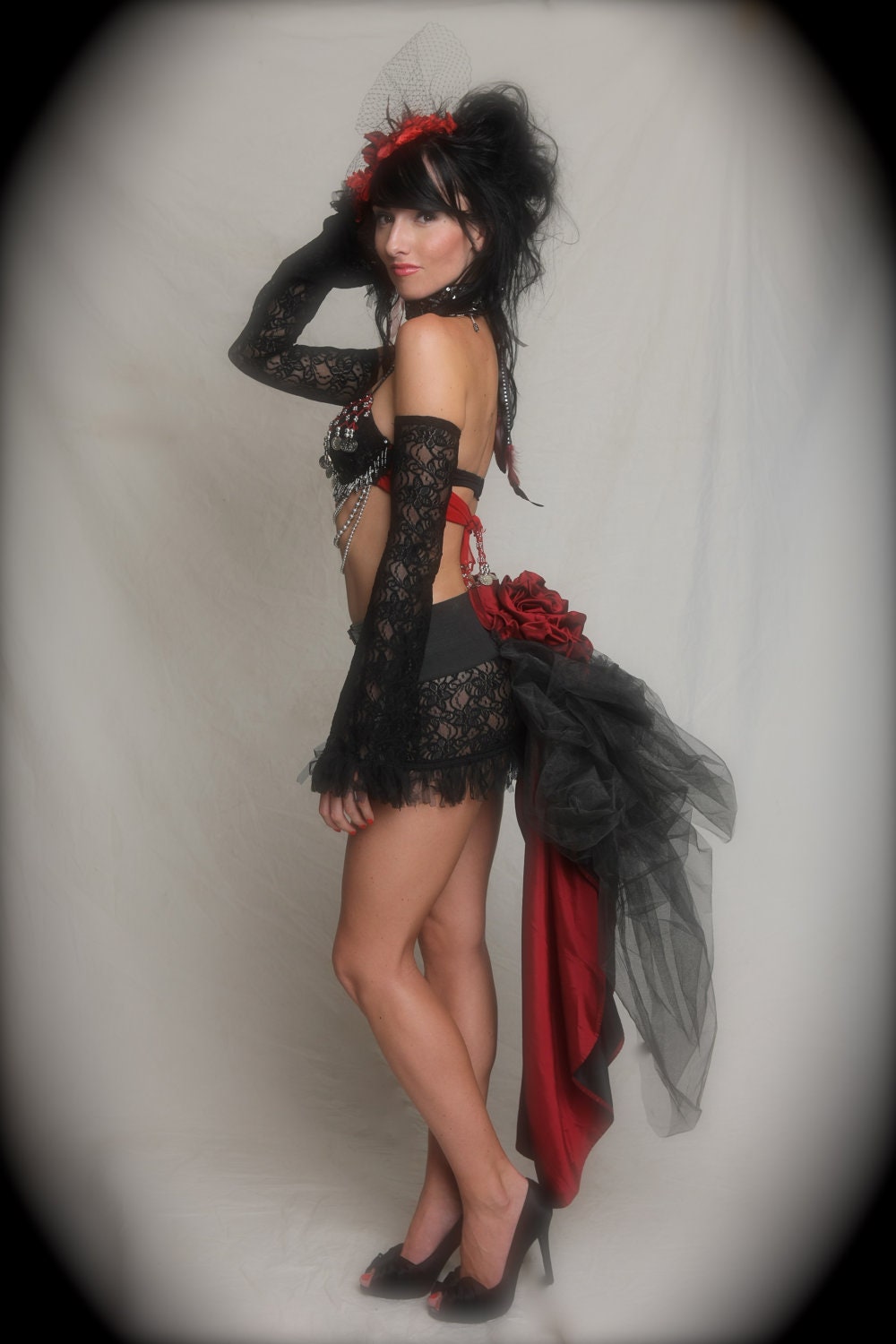 bustle belt
