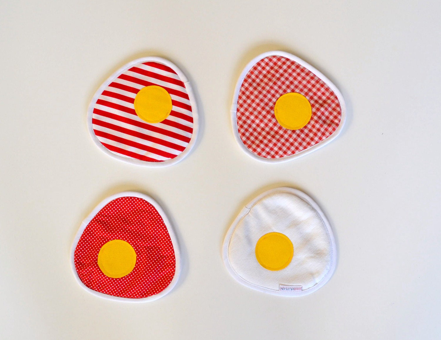 fun textile coasters - fun - fried eggs - set of 4x - white and red tones - housewarming gift - hostess gift