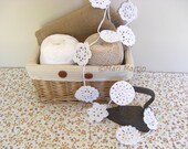 Crochet Flower Garland Bunting Angelical . White Wedding Garland Bridal Shower Decor Baby Snow Decor Hanging Decoration Granny Chic