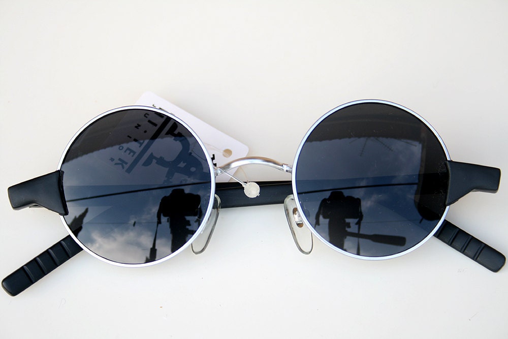 vintage round sunglasses metal frame plastic temples Goth