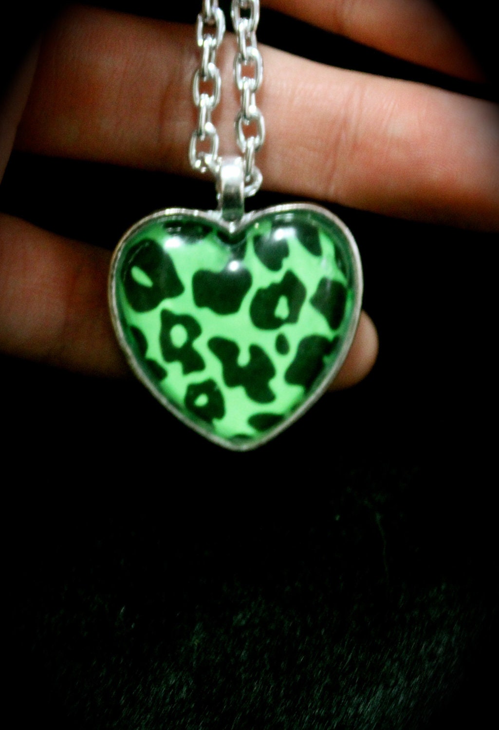 Cheatan' Heart Glass Pendant necklace Green Cheetah