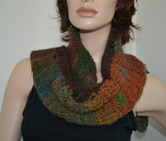Crochet Autumn Scarf 408