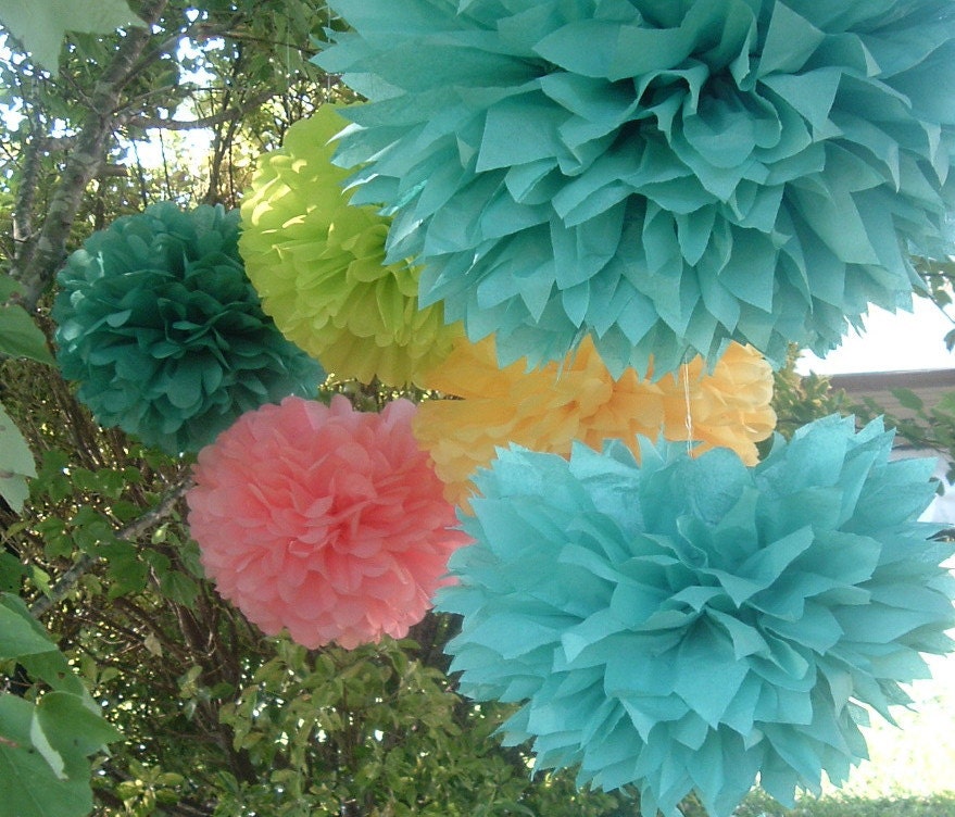 Decorative paper poms. Set of 10. Birthday party, Baby shower, Bridal shower decorations.