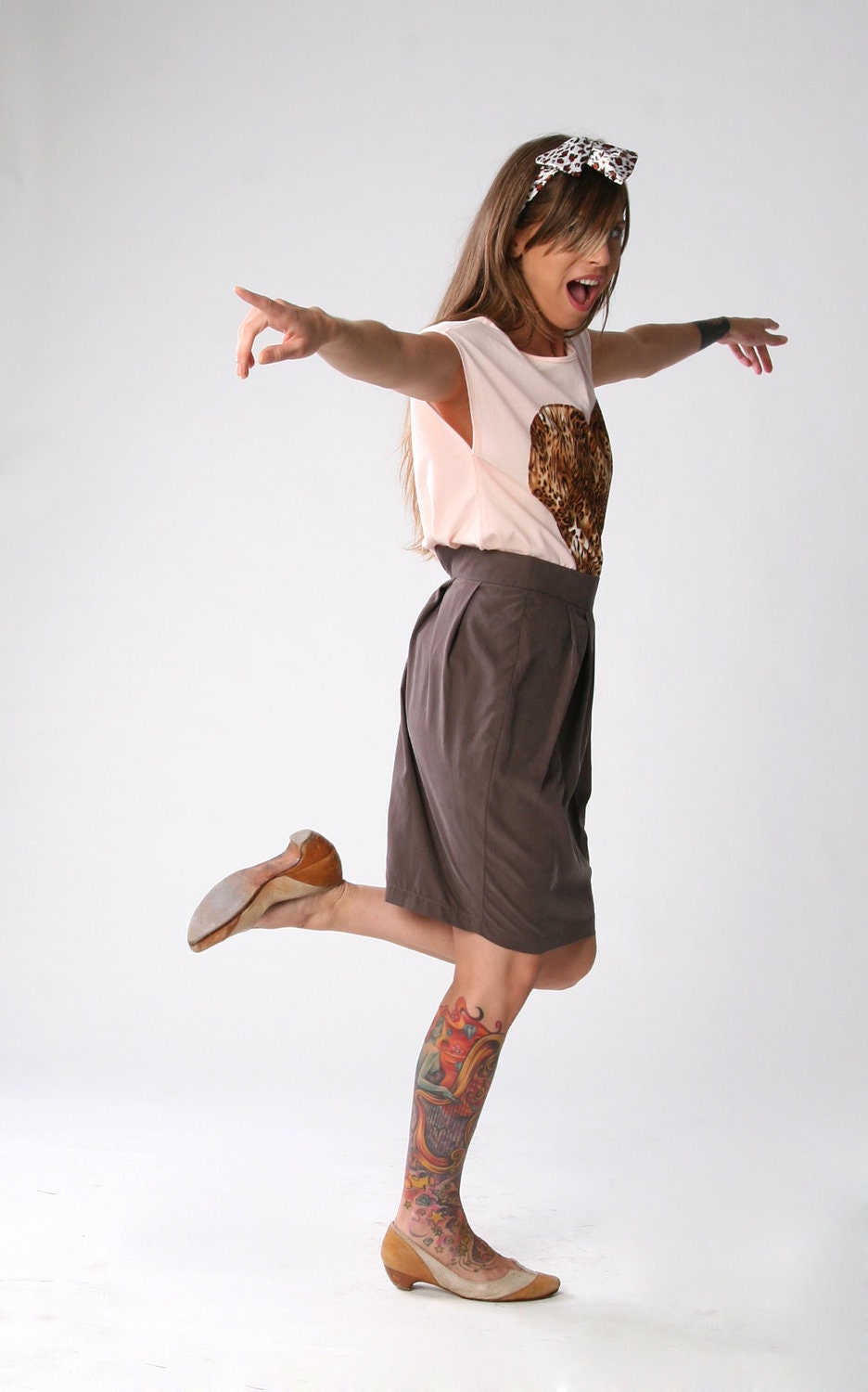 SALE 50%  Pleated High waist brown pencil skirt