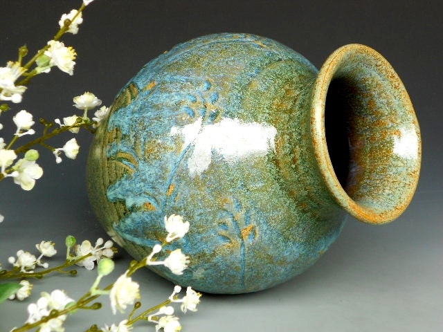 Flower Vase Pottery Blue Drip Round A