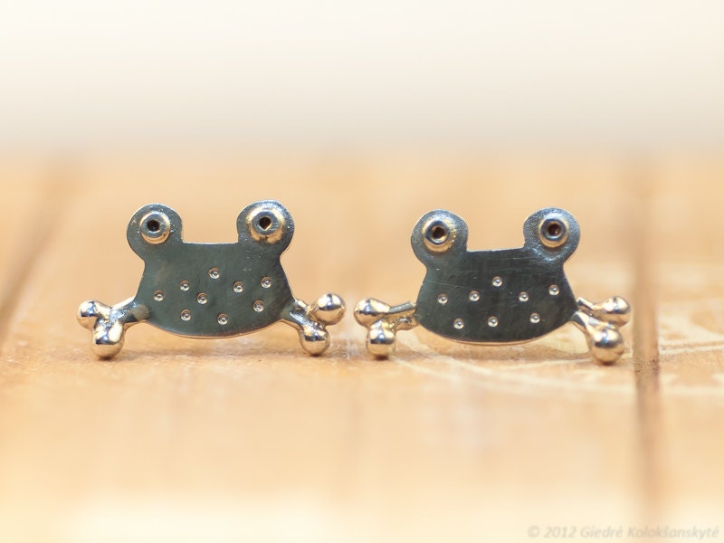 FROG Stud Earrings Sterling Silver Mini Zoo
