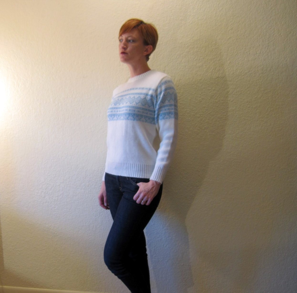 Vintage 70s Nordic Après Ski Sweater. White and Baby Blue. Size S to M.