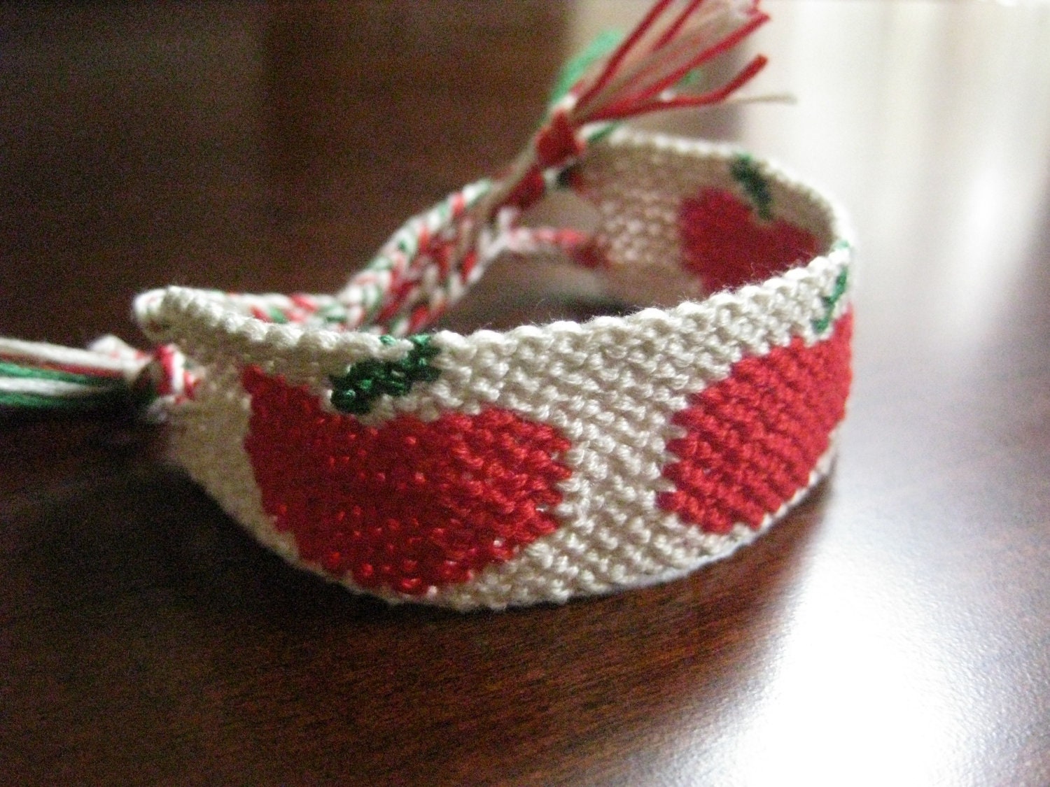 Back to School "Apples" Friendship Bracelet