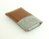FELT IPHONE 5 COVER pocket in light gray felt and leather cardholder - wallet -