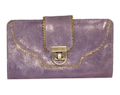 Lilac leather wallet