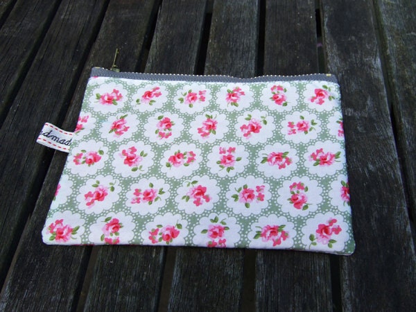 Green and Pink Rose Print Shabby Chic Fabric Zip Purse for coins  / mobile  / makeup cosmetics
