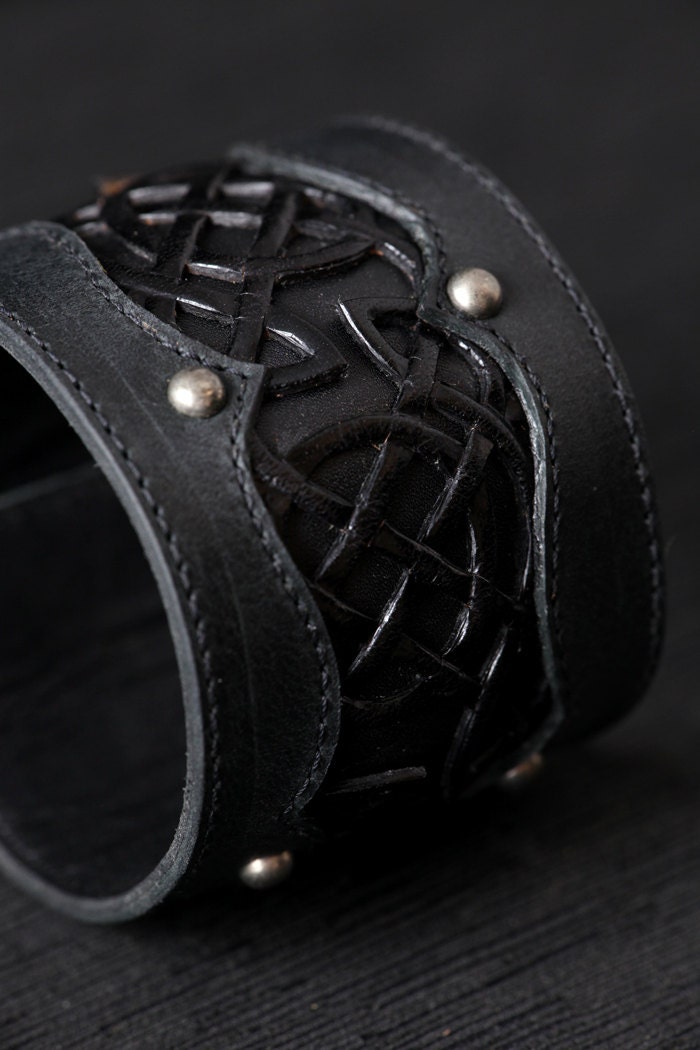 Leather Cuff, Leather Bracelet: Black Leather Cuff with a Celtic Design "Celtic Black Beauty Cuff"