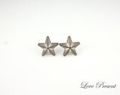 Rock N Roll and Punk Star earrings stud style - Color Vintage 3D Grey