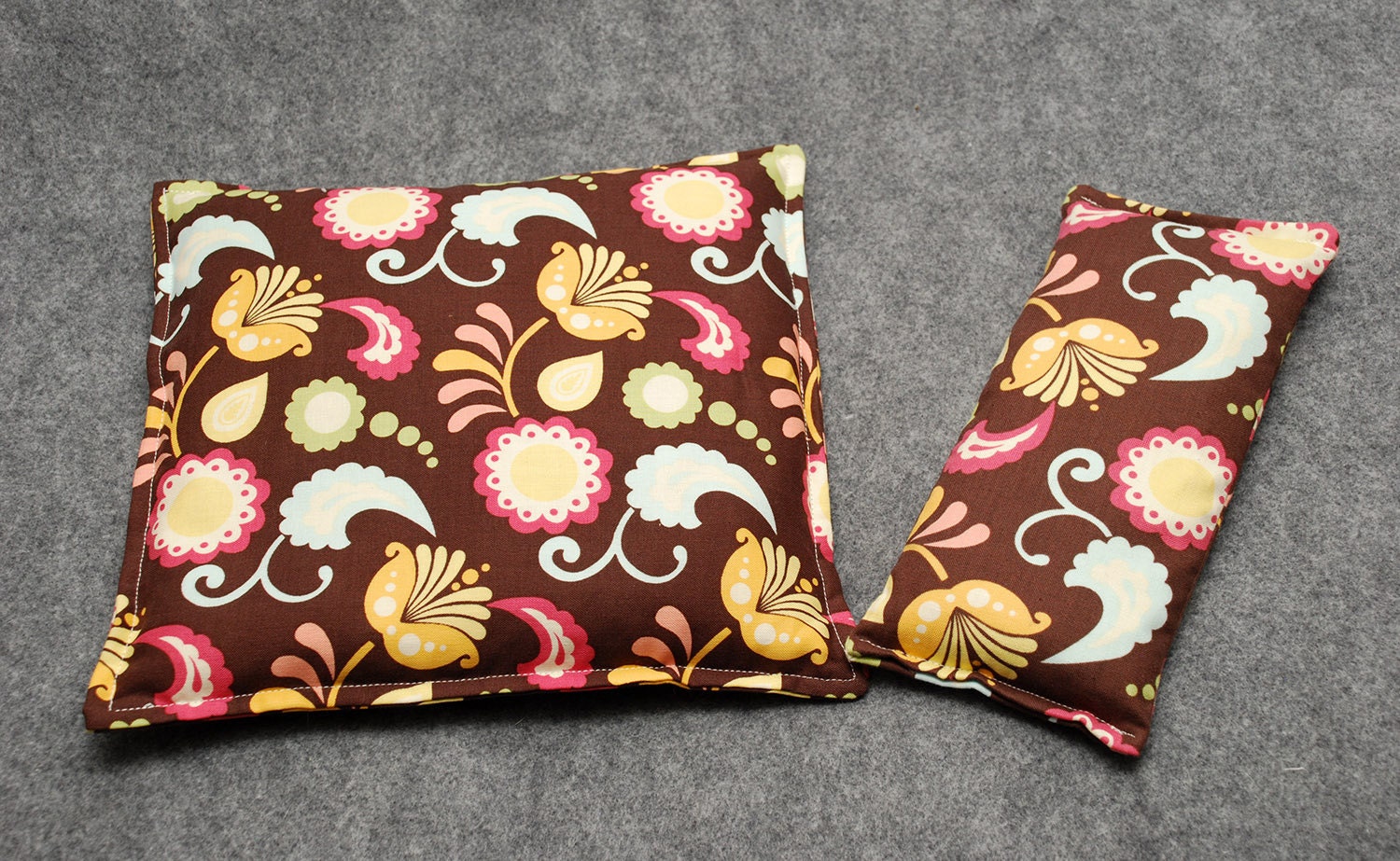 Corn Bag Microwave Heating Pad -- Growing Garden Gift Set