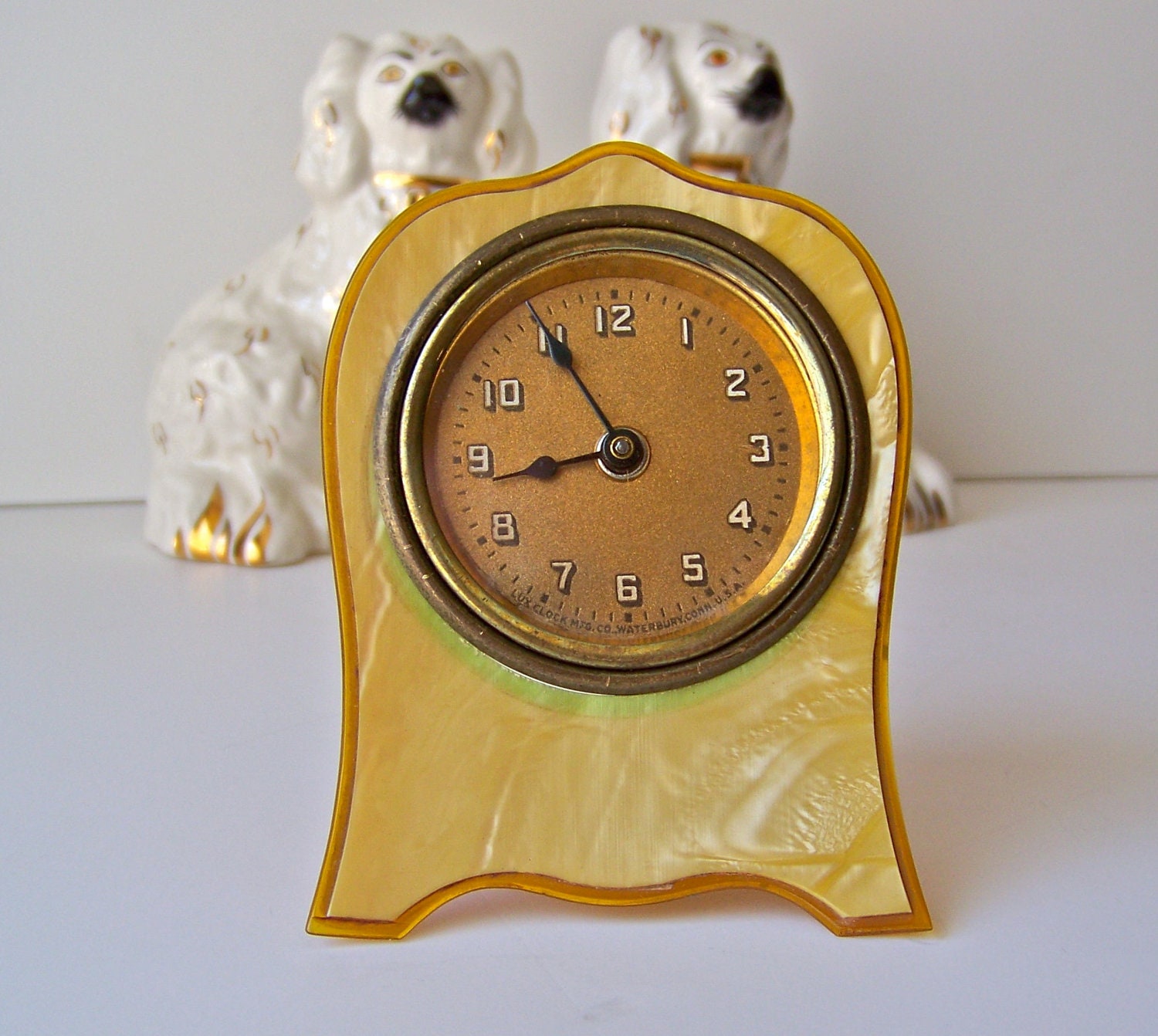 Vintage Art Deco Celluloid Clock