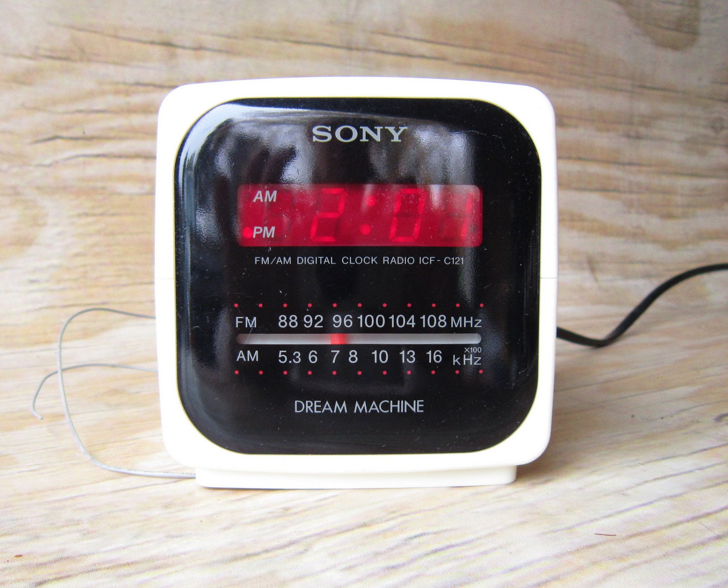 Sony Dream Machine Cube Alarm Clock Radio