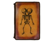 Kindle & Kindle Paperwhite Cover - Two Headed Skeleton