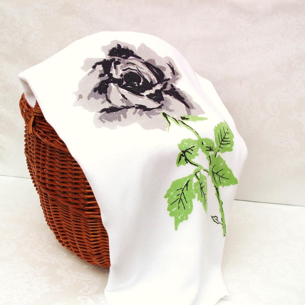Retro Tablecloth  Mid Century  Large Black Rose Table Linen  Vintage Kitchen Tablecloth  White Tablecloth