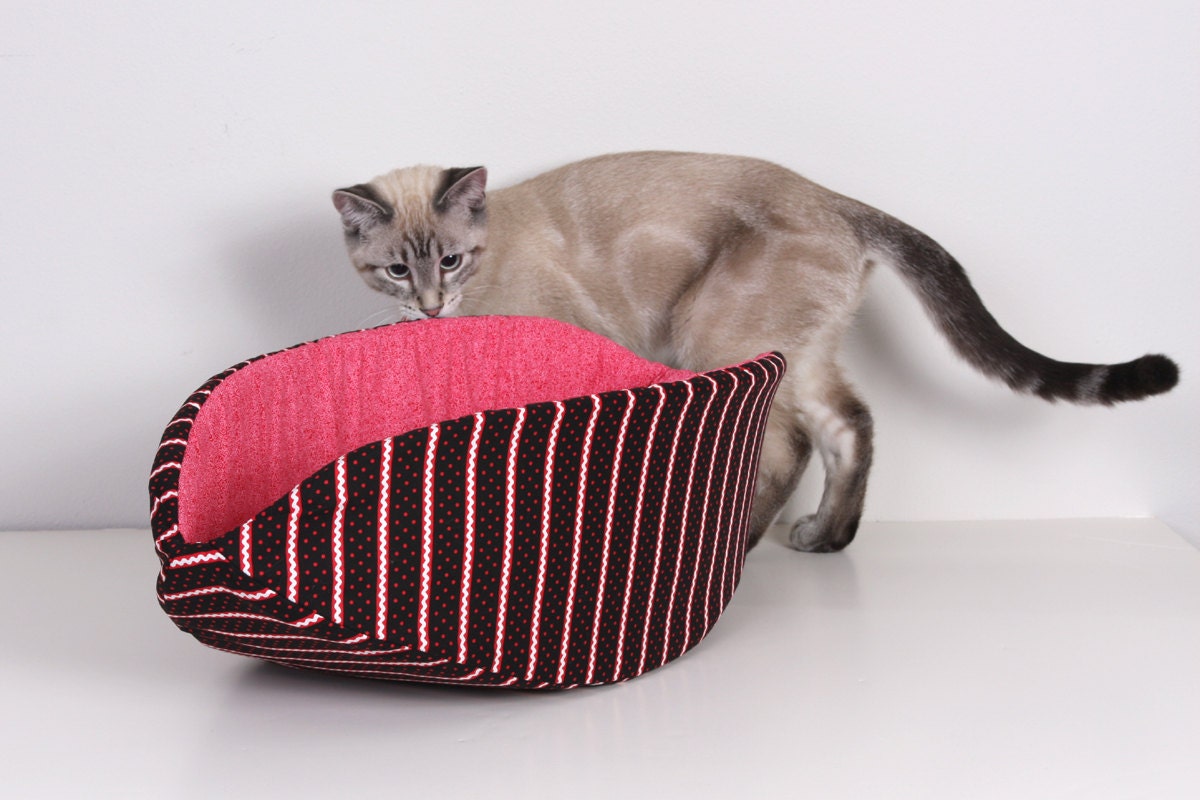 Cat Canoe Unique Modern Hand Made Kitty Bed in Red Black and White