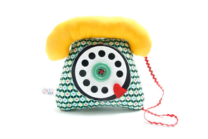 dial telephone play cushion velcro handset yellow green graphic pattern - telephone cadran combiné jaune vert motif graphique