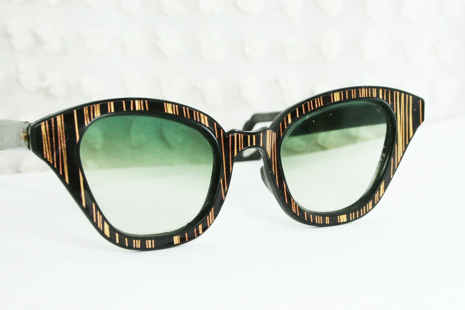 60s Cat Eye Sunglasses 1950s Black Bronze Tinsel Green Fade Non Rx Lens Butterfly Temple Made in USA