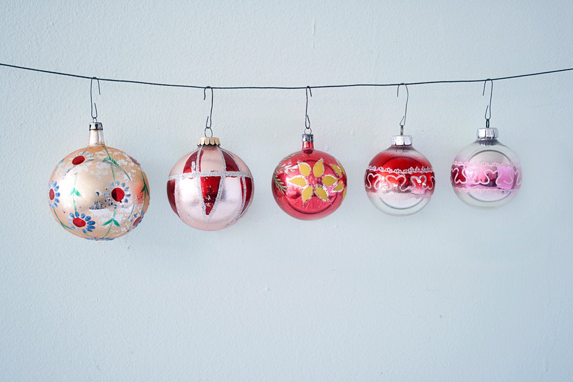 Set of 5 Assorted Vintage Christmas Glass Ornaments