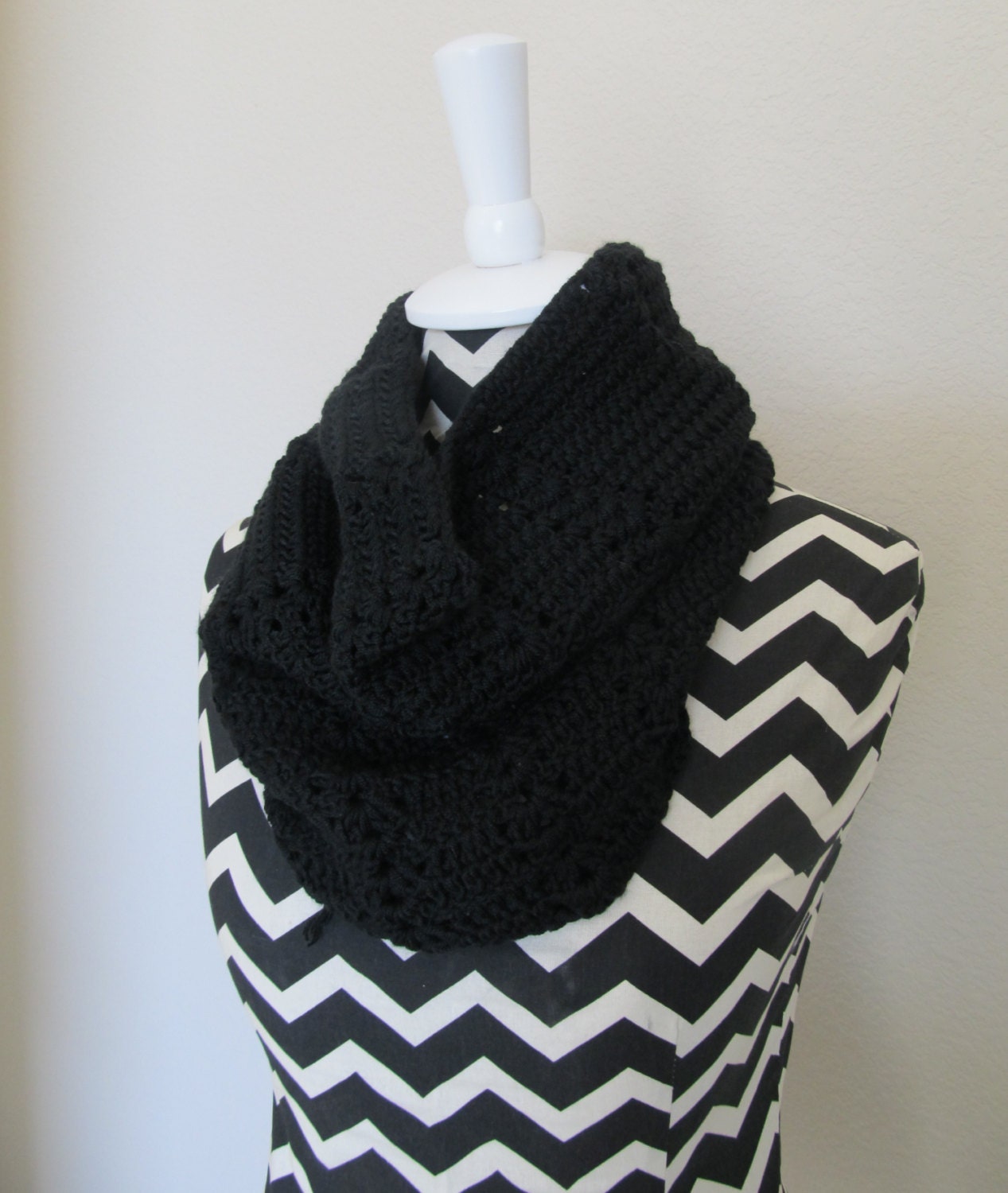Elegant Cowl Crochet Pattern P8