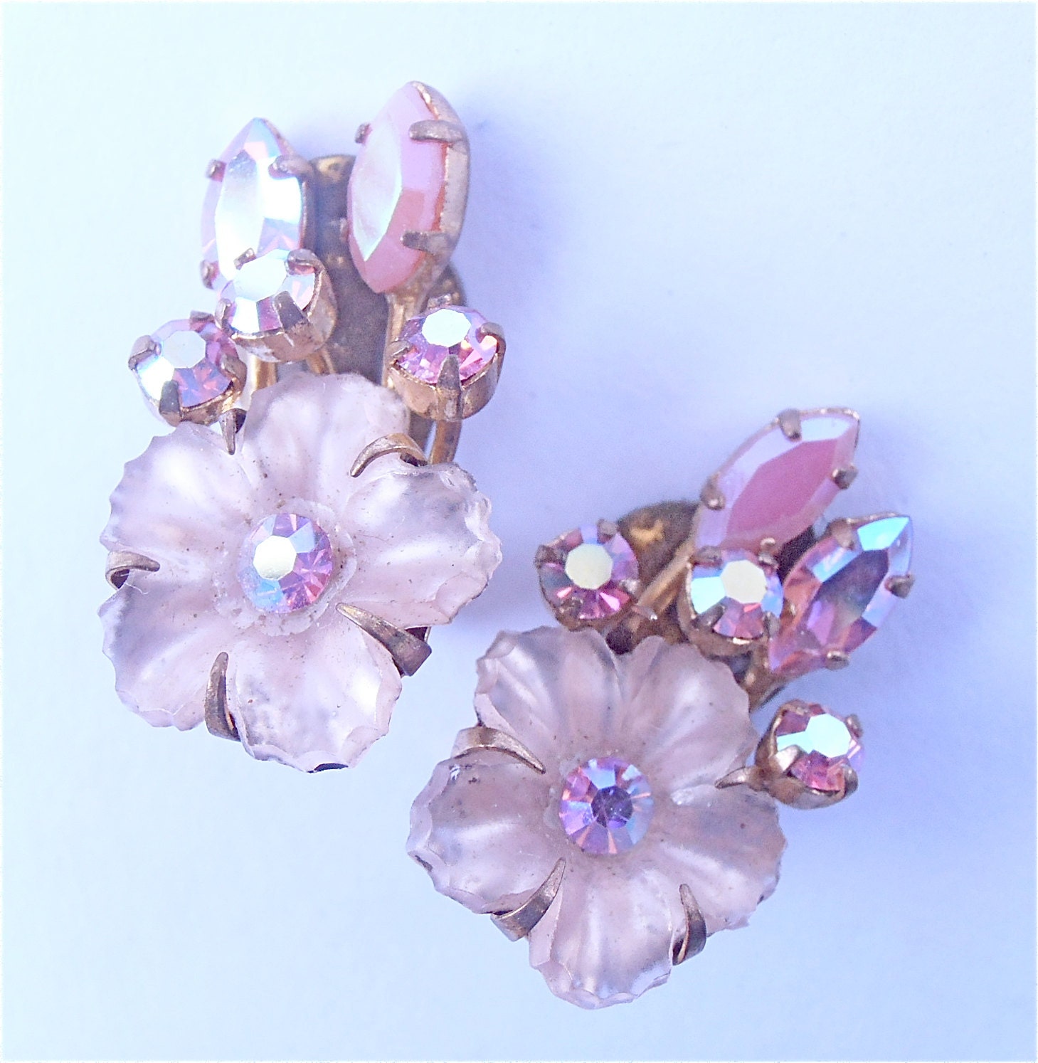Vintage Pink Crystal Earrings Aurora Borealis Earrings Pink Flower Earrings Pink Floral Earrings Pink Vintage Rhinestones Clip On Earrings
