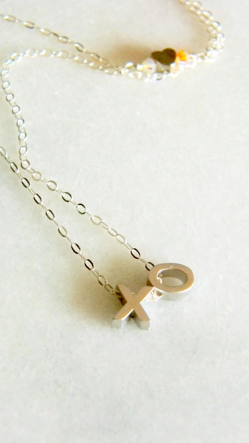 Hugs and Kisses Pendant