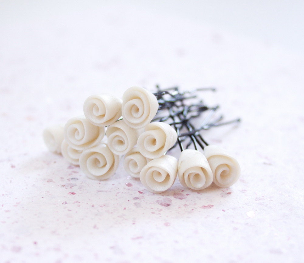 Wedding bridal hair pins - 12pcs - made to order - wedding accessories - Bridal White pearl Roses hair piece - rosebuds jewelry Israel - NESWeddingGarden