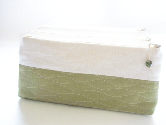 Wedding Set of 4 Citrone Green and White Cosmetic Clutches Bridesmaids Gift Bags