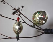 Pair of Vintage Christmas Ornaments / Handpainted Christmas Tree Decorations. Vintage Traditional Glass Ornaments. SET 24.