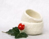 White Easter Felted bowl - Set of two - Cozy gift - wedding favor