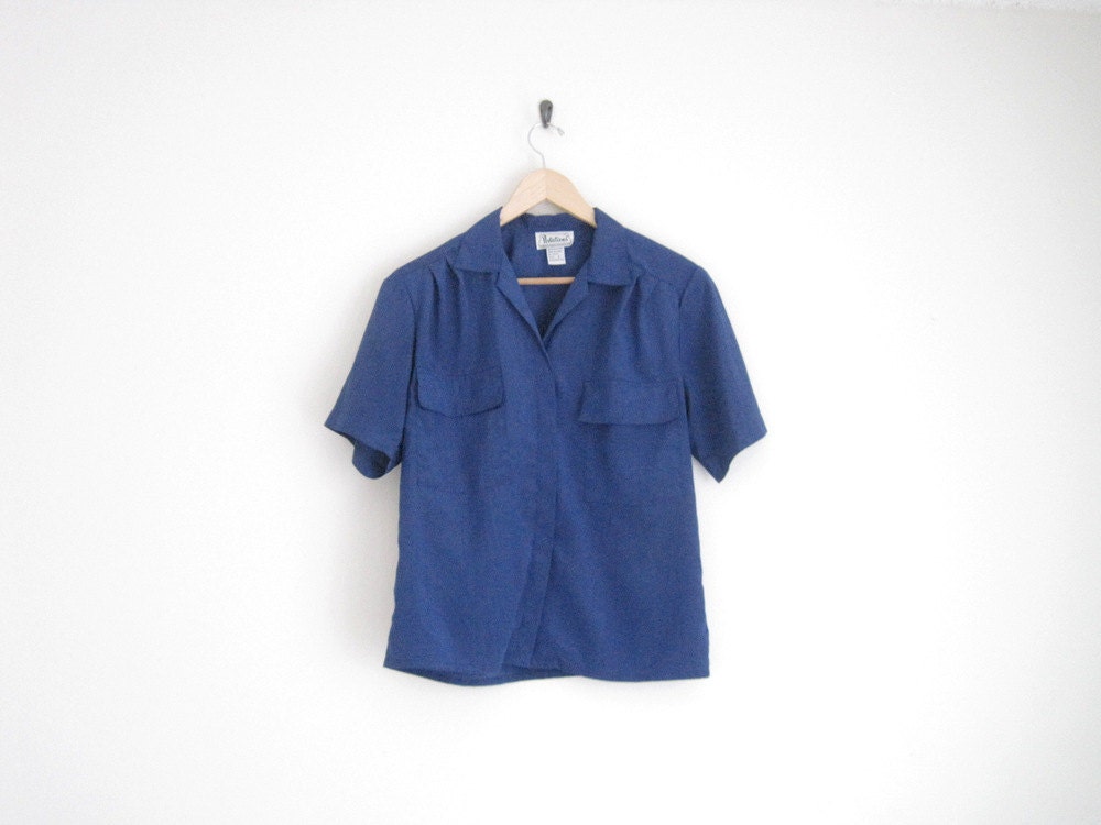 vintage 70s blouse / navy blue shirt with flap pockets / button down / simple and classic