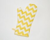Oven Mitt - Yellow Chevrons - Yellow and White -Gift for Foodie - Gift Under 20
