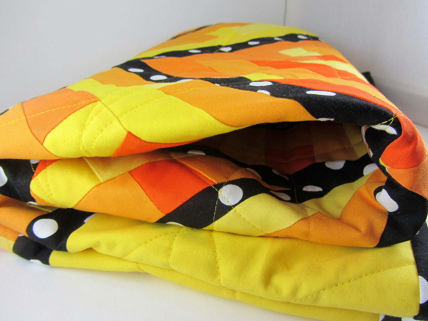 Modern Quilt, quilt for baby, crib quilt