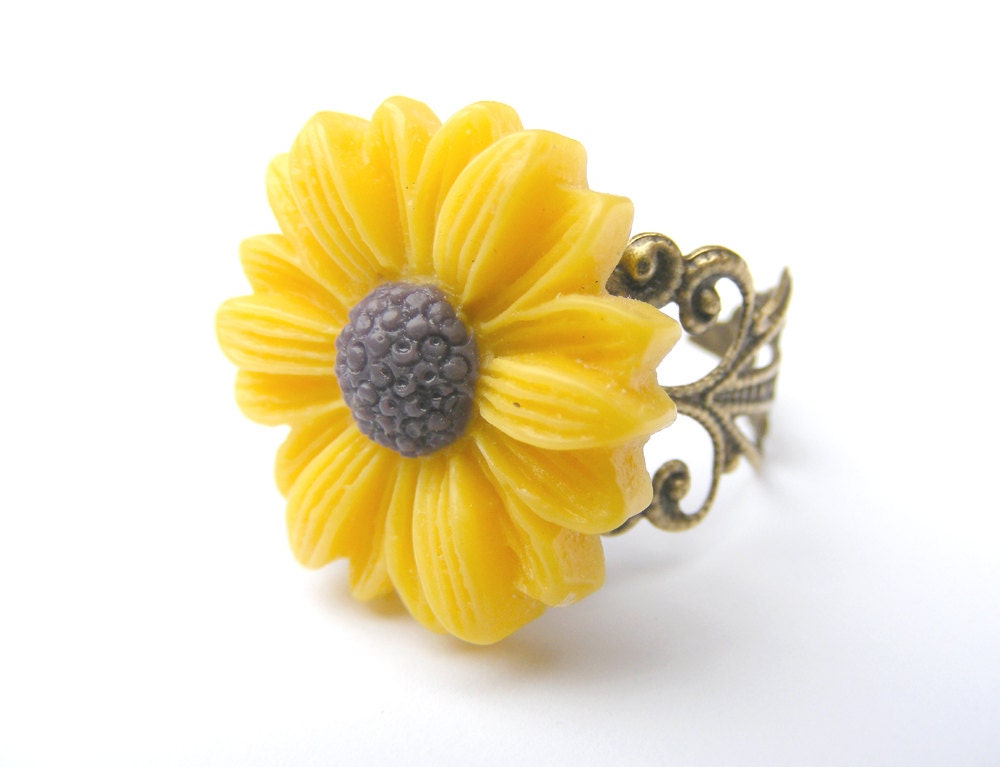 Cyber Monday sale, Black Friday sale Ring yellow sunflower nude filigree flower adjustable boho romantic feminine delicate bridesmaids