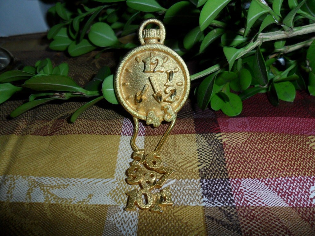 Falling Pocket Watch