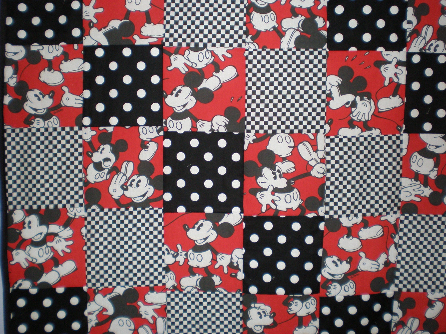 mickey mouse quilt
