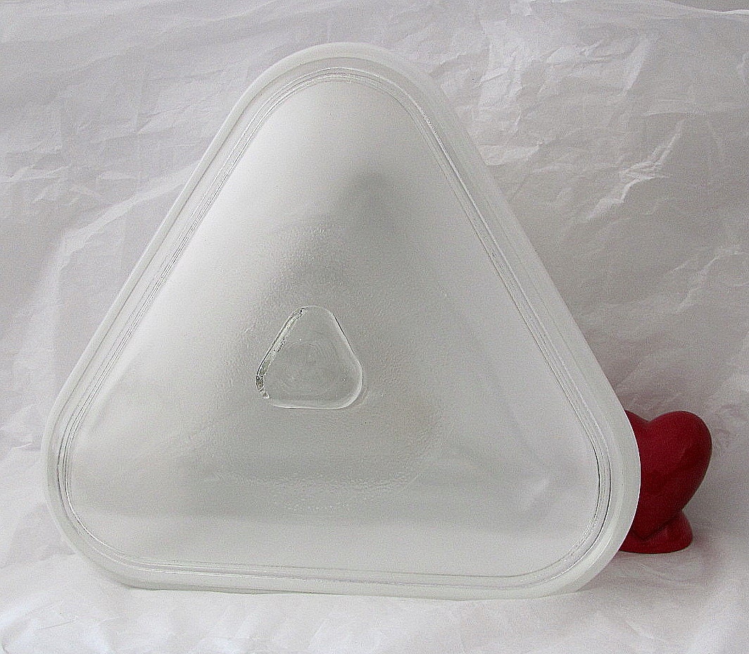 Vintage Triangular Casserole Dish - White Pyrex Bottom with Glass Top - Retro Retro Retro