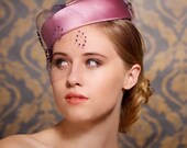 SALE, Bridal Veil Hat, Pink Wedding Cocktail Hat, Birdcage Veil, Bridal Head Piece, 1940 Vintage Bridesmaid - HILDA