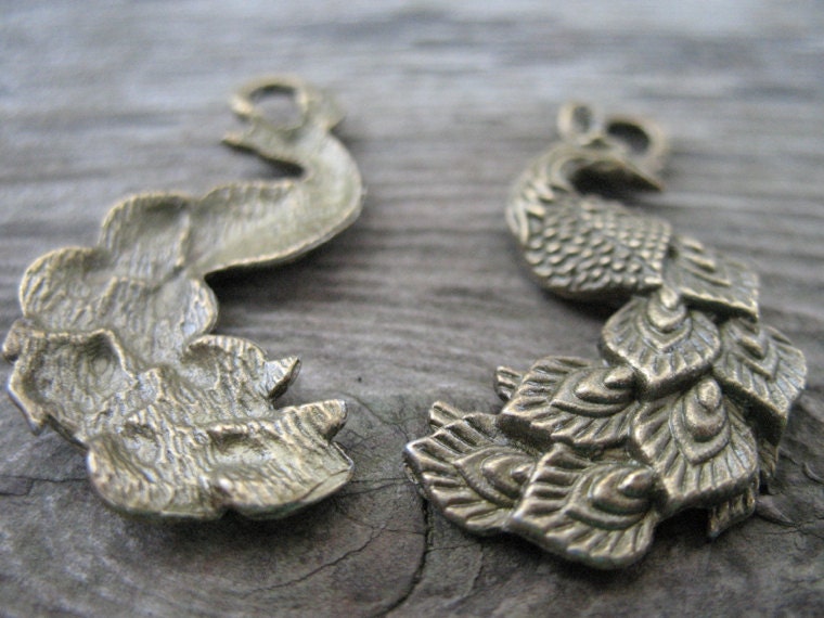 Bronze Peacock Pendants, Antiqued Bronze, 2 pcs