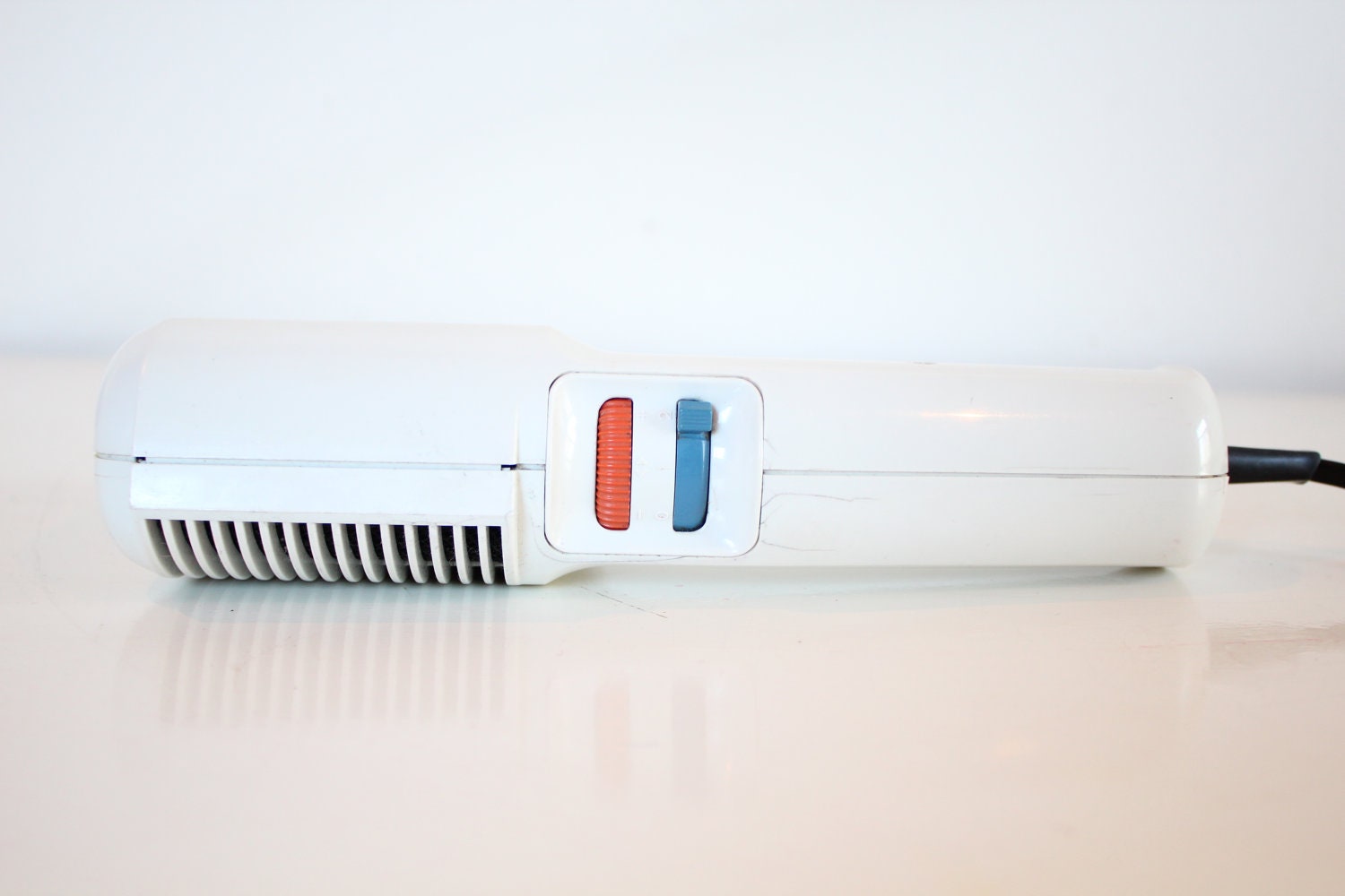 Vintage White Braun 70's Hair Dryer  designed by Weiss Rams